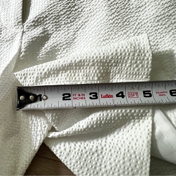 Theory Waist Tab White Seersucker Shorts size 0 xs - Picture 7 of 12